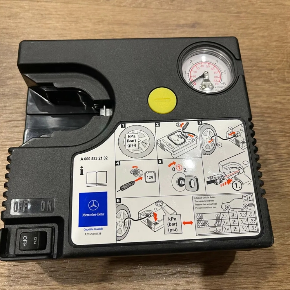 Car air compressor